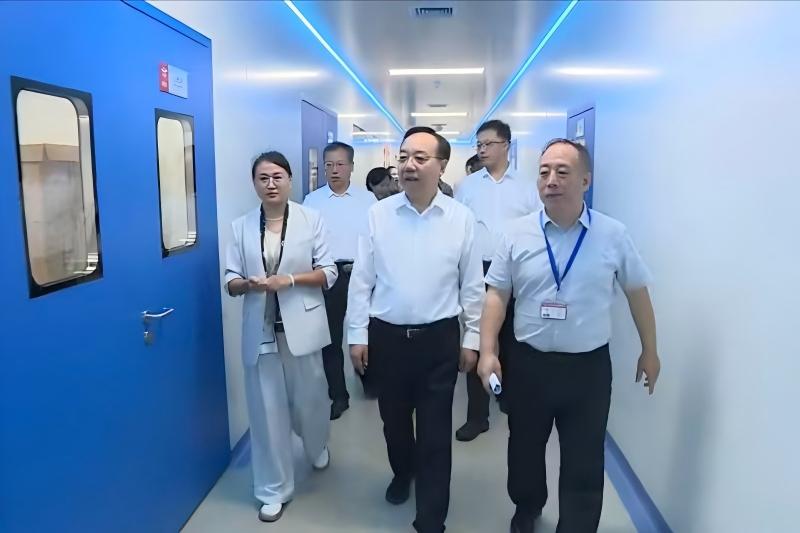 王素文到远征禾木药业调研安全生产工作